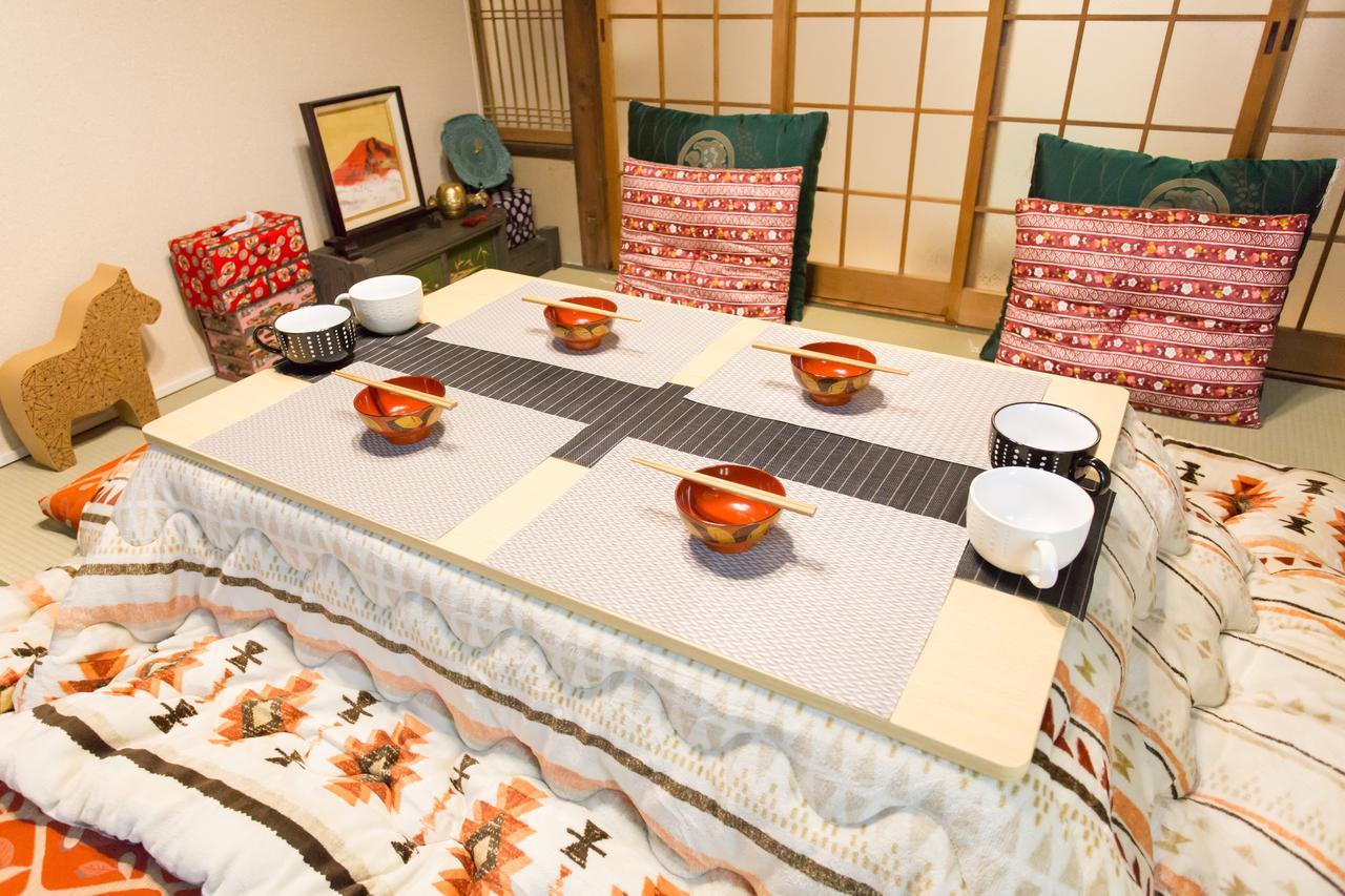 City Center 200 Years Old Traditional House Next To 2 Train Lines Kyoto Dış mekan fotoğraf
